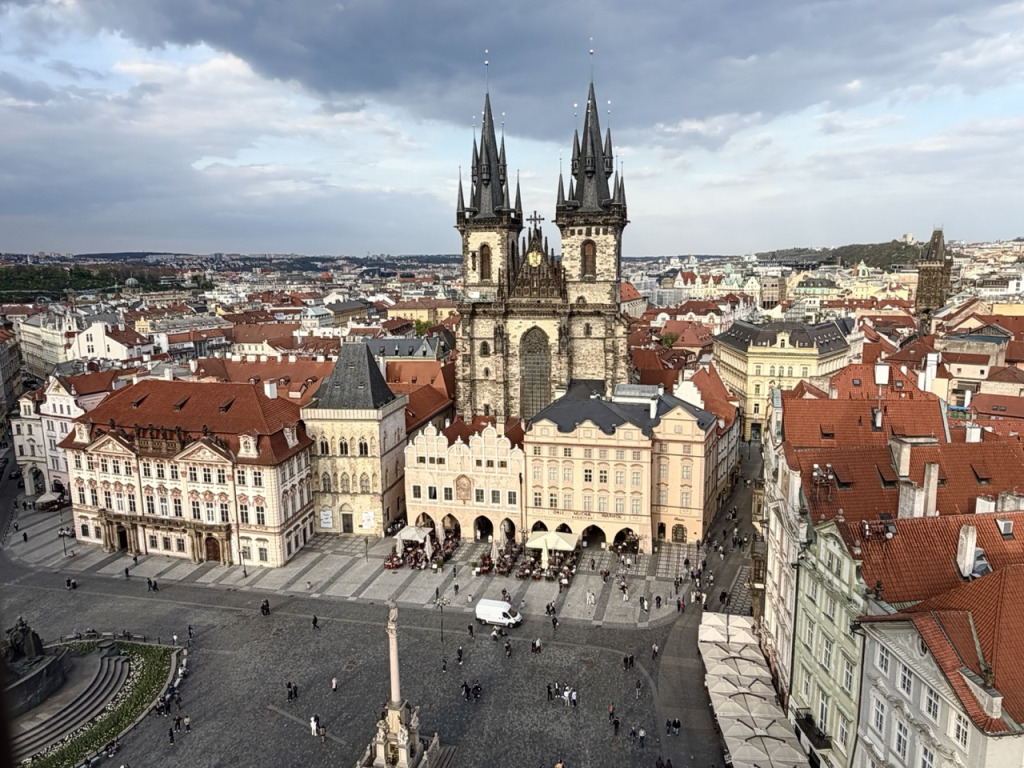La Place de la Vieille Ville de Prague (Staroměstské náměstí)